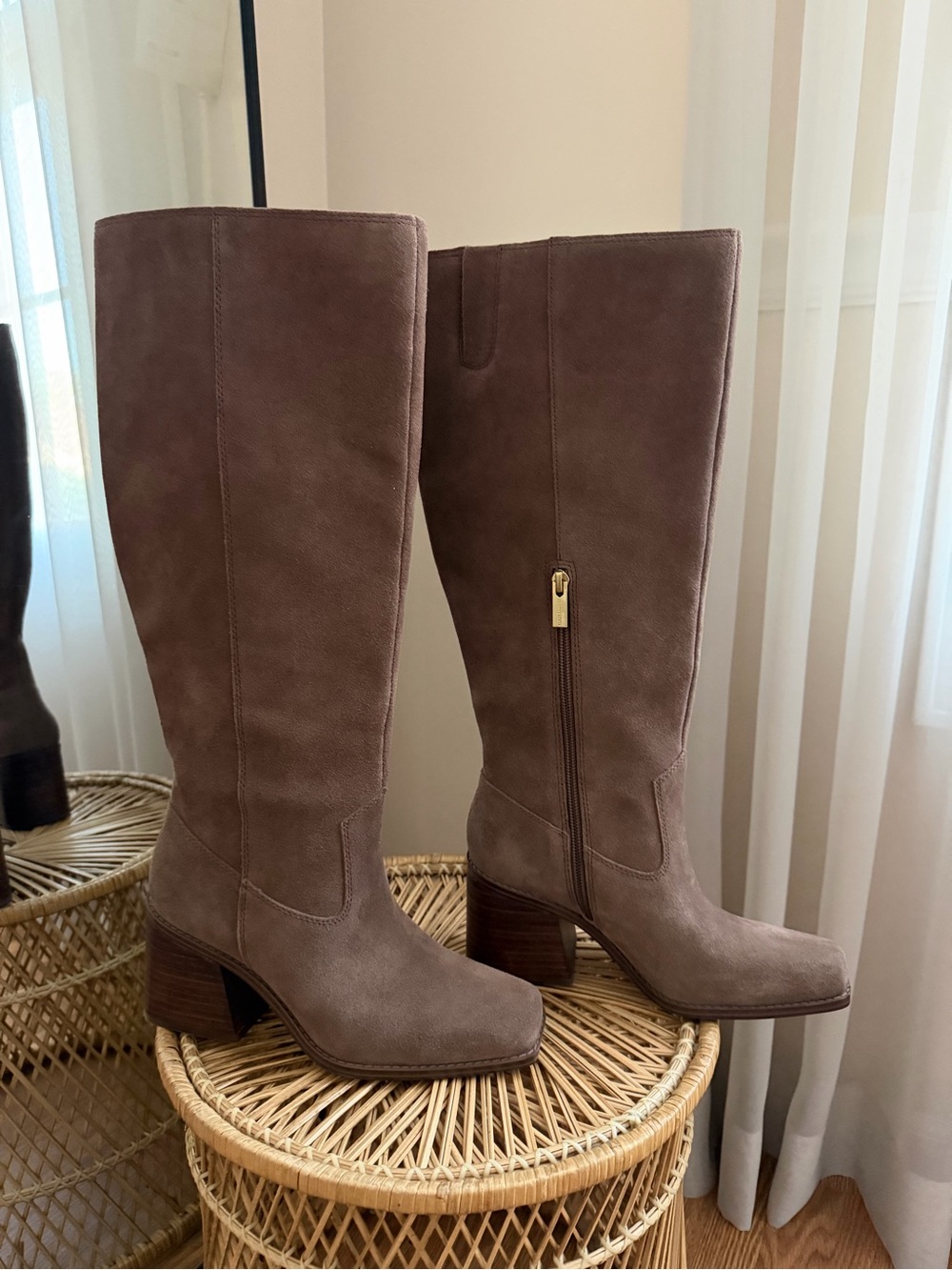 Vince Camaro Taupe Suede Knee-High Square Toe Boots Size 6